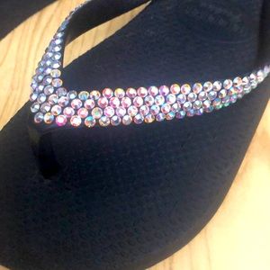 🩴 Havaiana’s Flip flops by Lori Jack never worn!